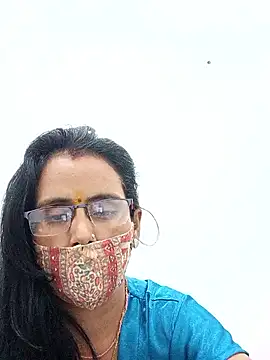 sanjana077のウェブカメラショー