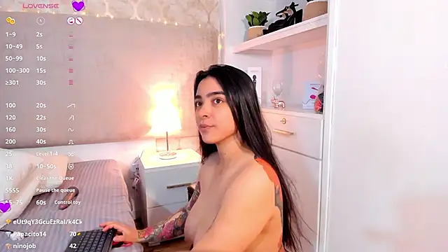 KamilaBetancourtのライブXXXチャット