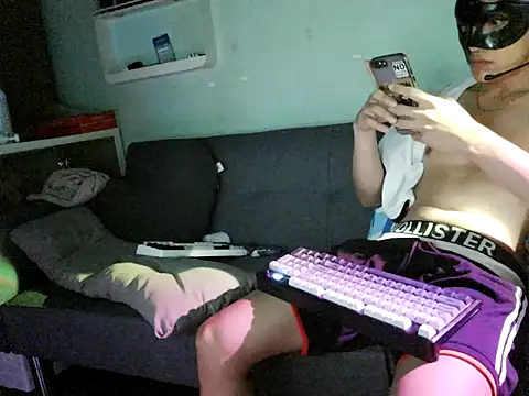 boyhigh1997 Show Webcam