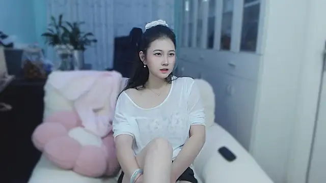 xx9938 Adlı Modelin Canlı XXX Sohbeti