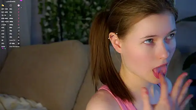 Czat XXX na żywo – LynHillaire