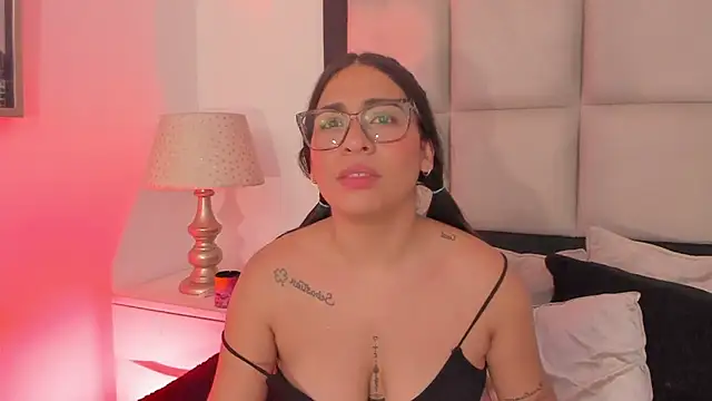 SussyFox élő XXX-chatje