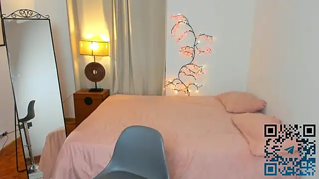 alisha_melison élő XXX-chatje