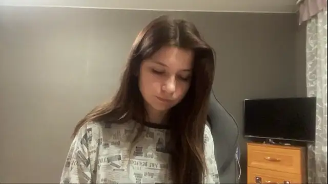 Chat +18 de LunnaBliss ao vivo