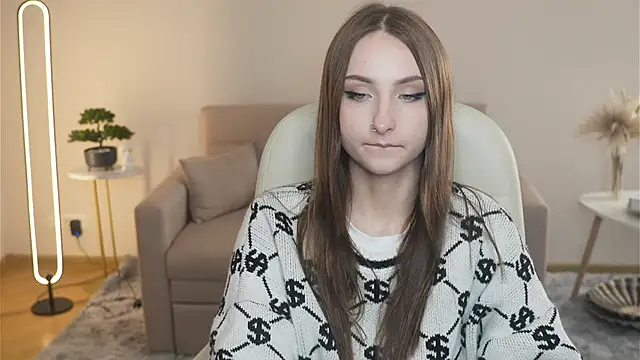 ArianeSoleのライブXXXチャット