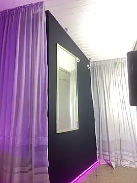 LiaVillalobos élő XXX-chatje