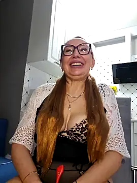 LybovNTV élő XXX-chatje