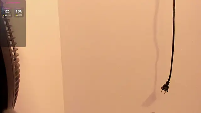 Ian_Castillo_: απευθείας συνομιλία ΧΧΧ