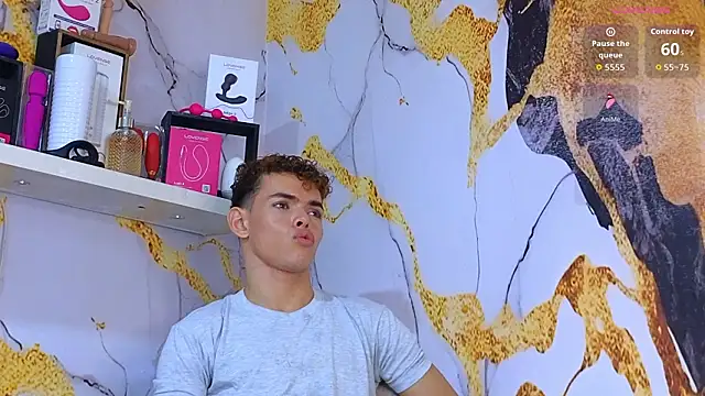 Nijinsky_LatinBoy: απευθείας συνομιλία ΧΧΧ