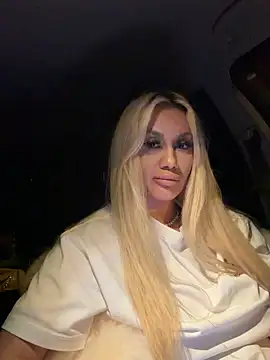 SonyaJoy's Live XXX Chat