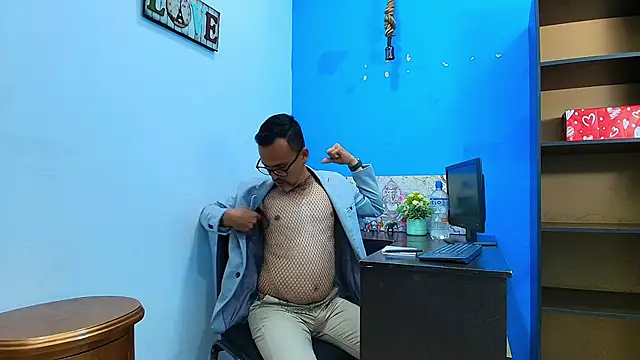 Oswalldo__n Live XXX chat