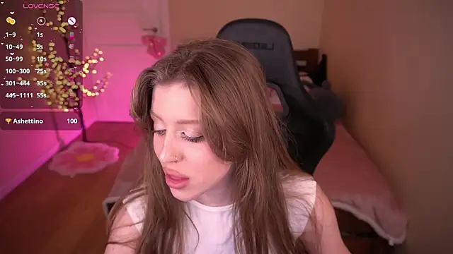 OnlyPenny Obrolan Langsung XXX