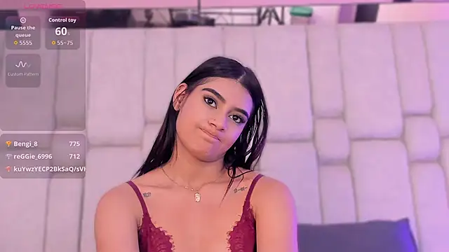 Chat +18 de KatherineRuiz_ ao vivo