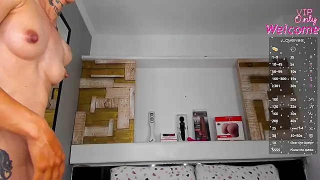 AmberAdams_ Live XXX Chat