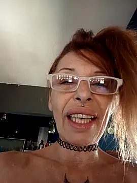 FrozenWaffle's Live XXX Chat