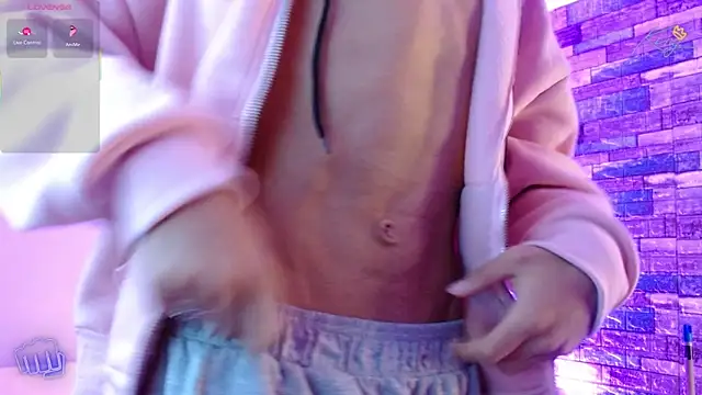 Chat XXX en directo de osamu_tay