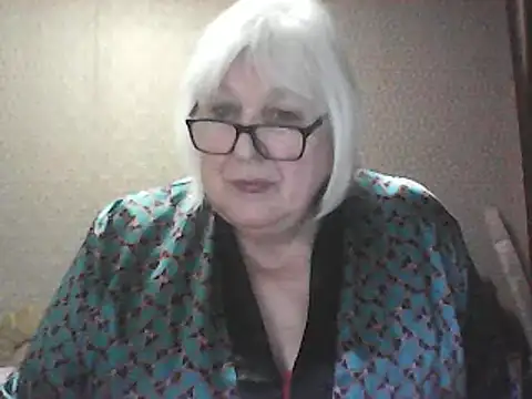 Alexia64231's Webcam Show