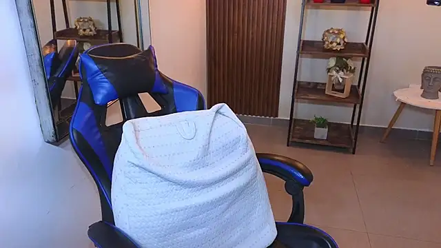 Živý XXX chat Kenya--Buhle