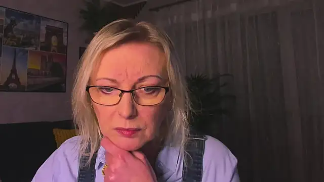 vanessa_chat Chat XXX in diretta