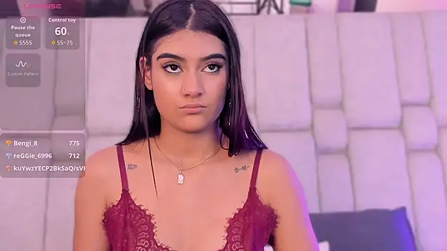 KatherineRuiz_ – Live XXX-chat