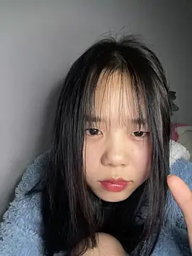 Emely-lysea 网络视讯表演