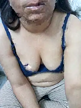 annu_singh0 Adlı Modelin Web Kamerası Şovu