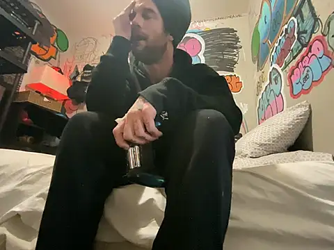 gothboiplzty Adlı Modelin Canlı XXX Sohbeti