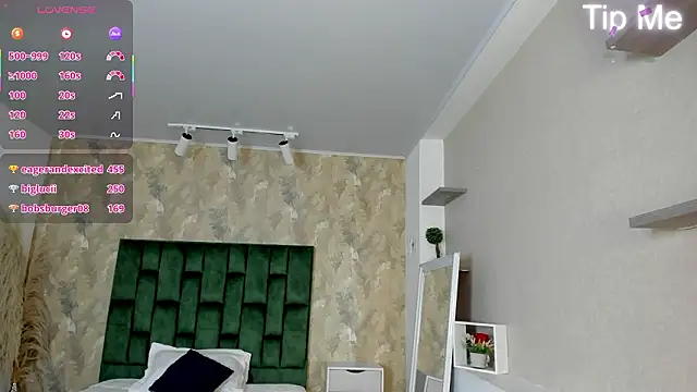 april_dumont Adlı Modelin Canlı XXX Sohbeti