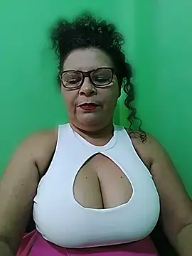 Amarantha25's Live XXX Chat