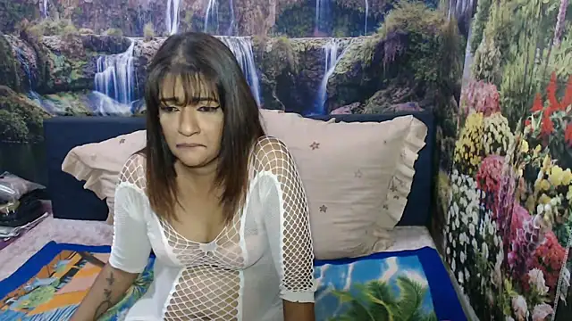 XXX chat uživo modela indianaqua