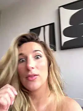 Thescorpionfr_ Adlı Modelin Web Kamerası Şovu