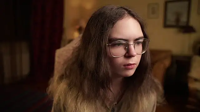 MyrlZangger 现场XXX聊天