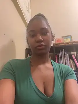 Show webcam de Ebonythroat777