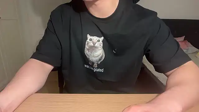 jungcock3210: διαδικτυακό σόου στην κάμερα