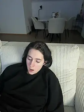 Lena_LangのライブXXXチャット