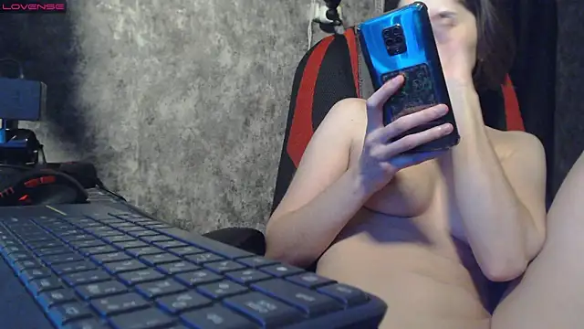 دردشة _lola1224_ الجنسية المباشرة