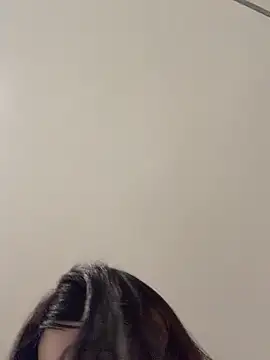 linjianvhai Adlı Modelin Canlı XXX Sohbeti