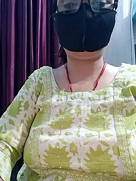 Aishwaryaa_69 – Live XXX-chat