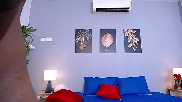 DanielHaloran live XXX chat