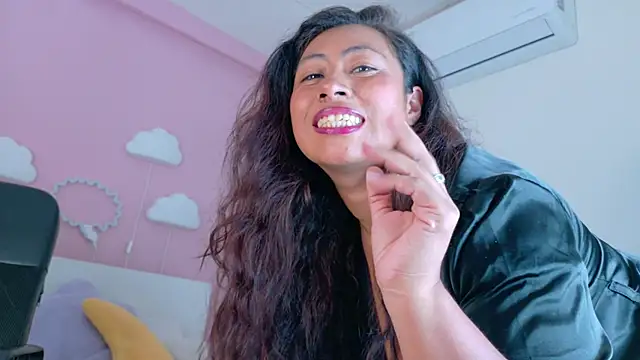 Chat +18 de SeleneGibson__ ao vivo