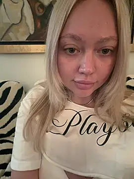 Chat XXX en directo de misstitmouseofficial