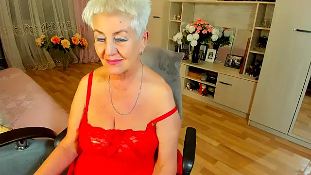 Chat +18 de HotandMature ao vivo