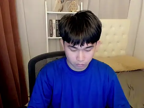 davincihugecock Chat XXX in diretta