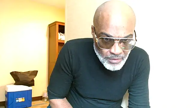 แชท XXX สดของ sinnernoir