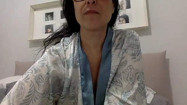 crudeliafrancy Webcam show