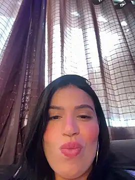 Chatroom XXX en direct de Rafaellaz