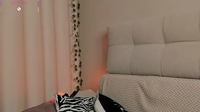 EngelDutchn Live XXX chat