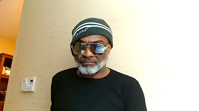 sinnernoir's Webcam Show