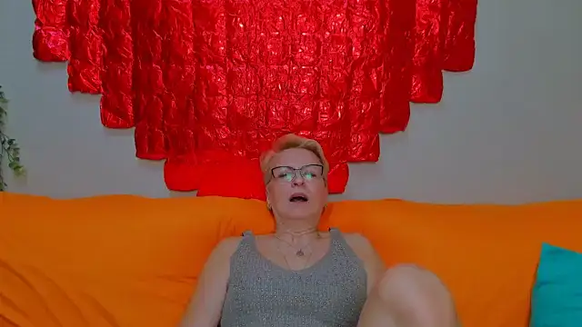 iamyourdream89: онлайн-секс-чат