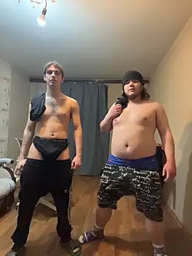 desiredude9: онлайн-секс-чат